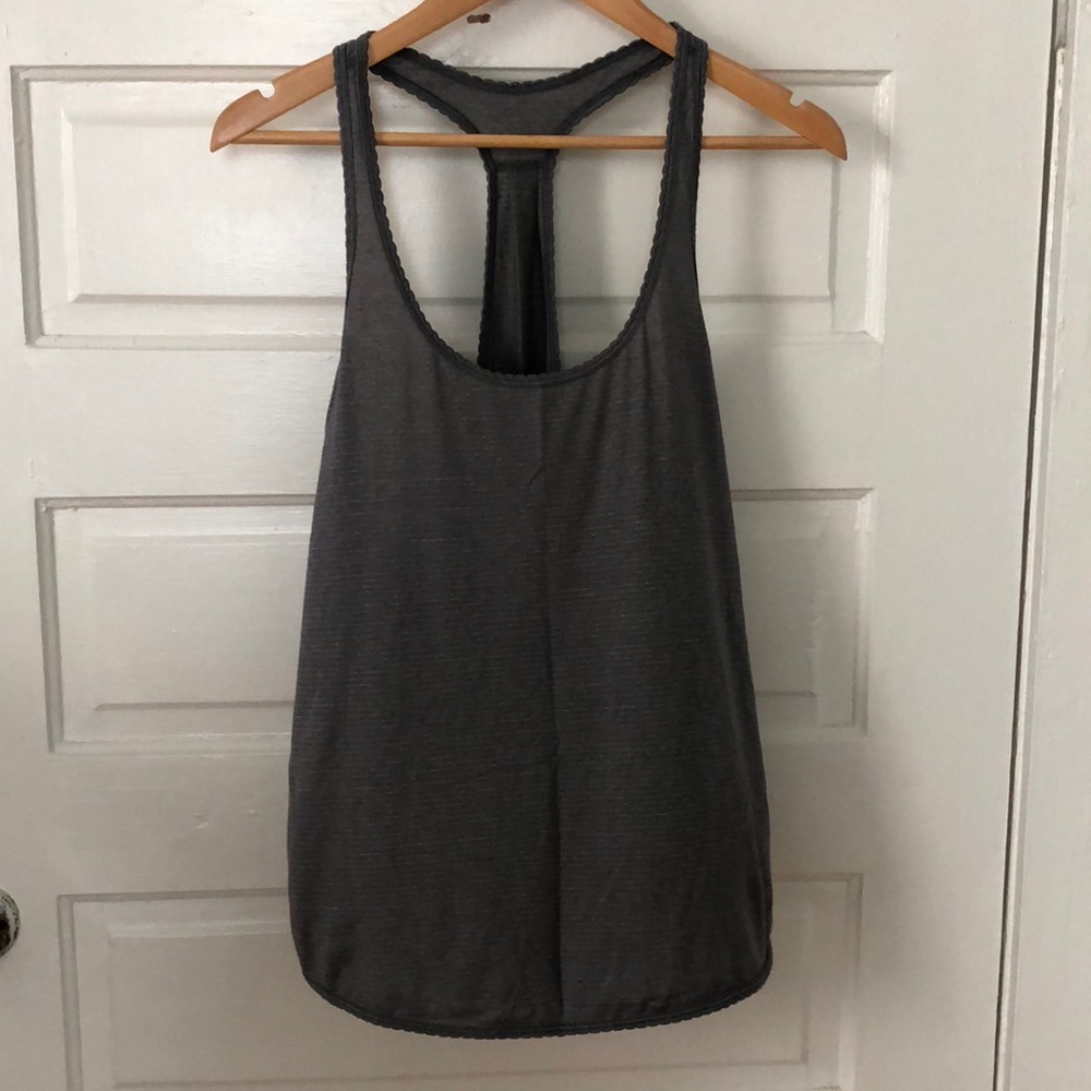 Lululemon Gray Tank - SIZE MED